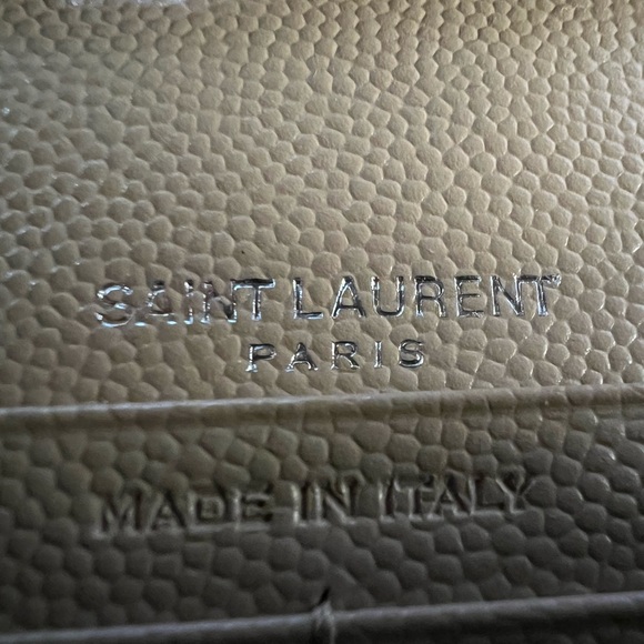 CLASSIC CASSANDRE CHAIN WALLET IN GRAIN DE POUDRE LEATHER DARK BEIGE - Picture 5 of 12